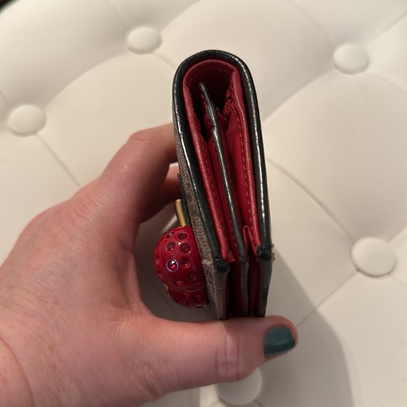 Gucci Supreme GG Cherry Wallet-VGUC - Picture 3 of 12